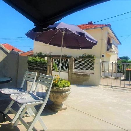 Apartment Fain - Private Parking Zadar Exterior foto