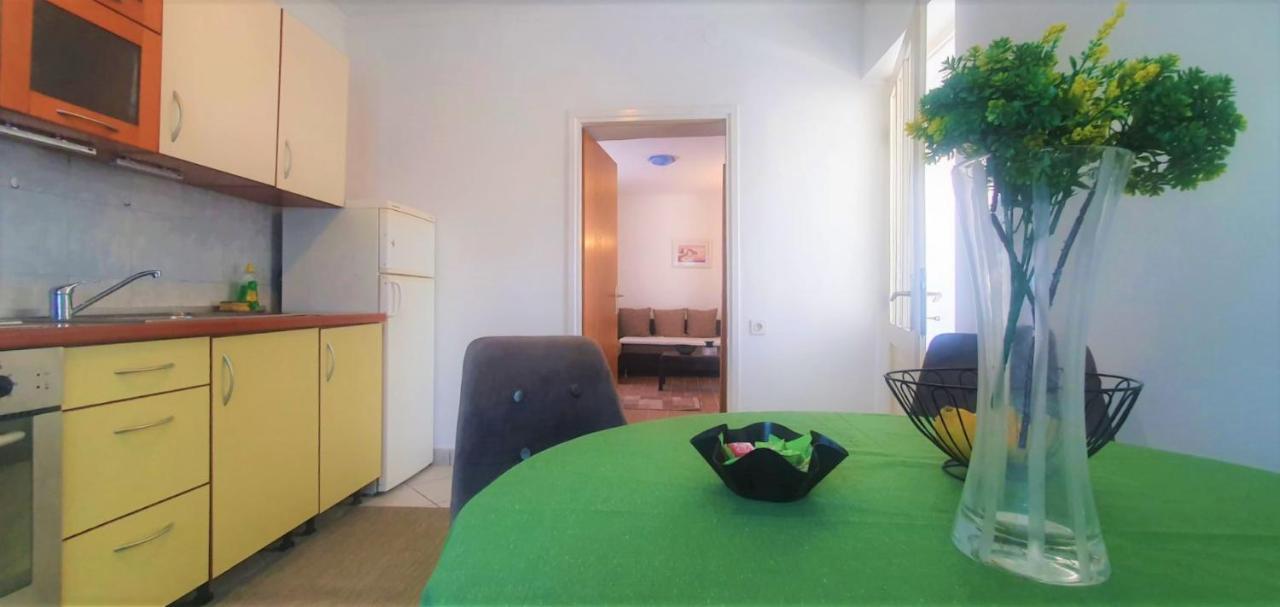 Apartment Fain - Private Parking Zadar Exterior foto